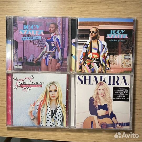Альбомы Iggy Azalea, Avril Lavigne, Shakira