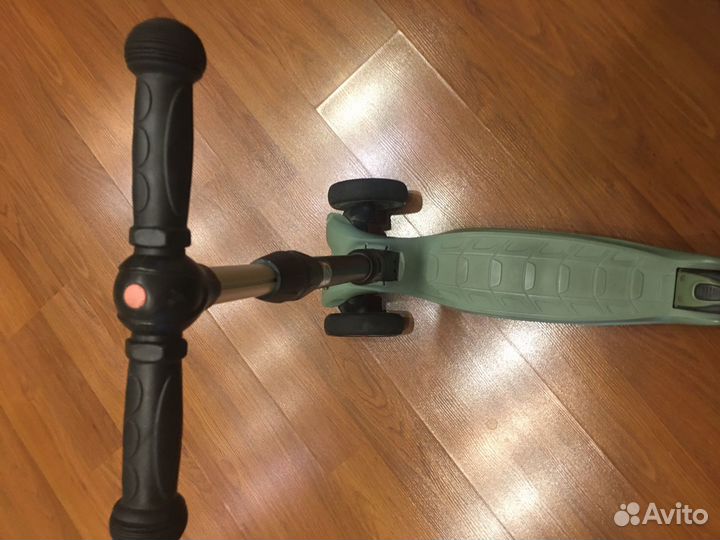 Самокат детский трехколесный