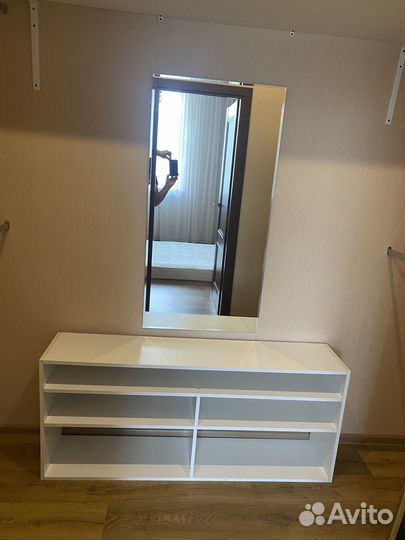 Зеркало 50 см на 90 см в хорошем состоянии