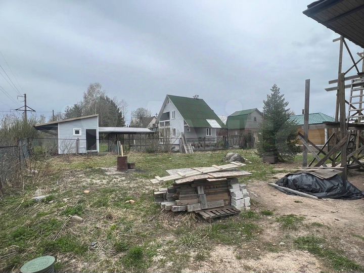 Дом 230 м² на участке 6 сот.