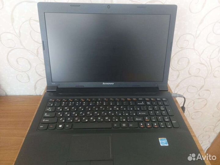 Ноутбук lenovo