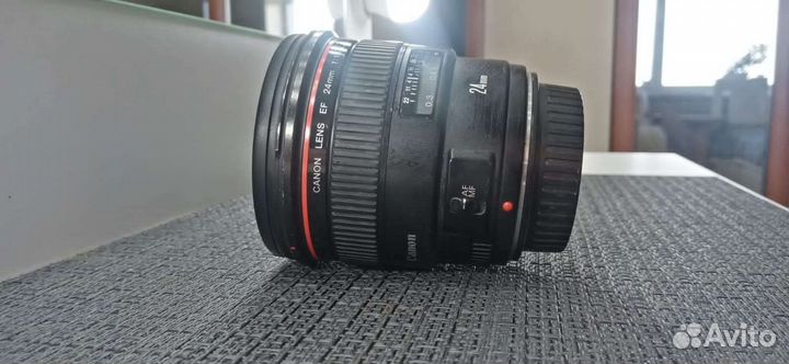 Объектив Canon EF 24mm USM