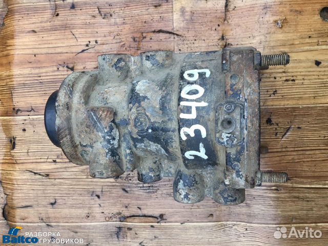 Кран управления тормозами прицепа Iveco