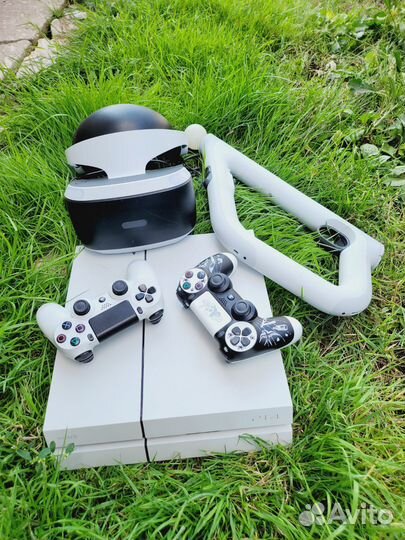 Аренда приставкиSony PlayStation 4