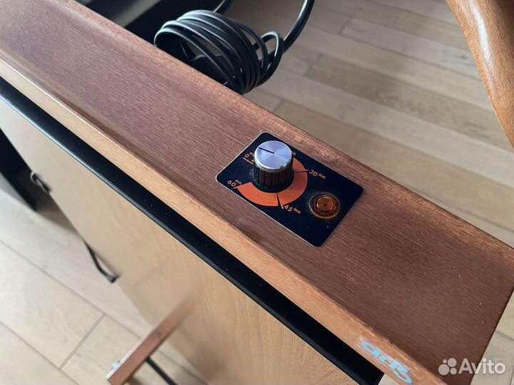 Пресс вешалка для брюк Aris