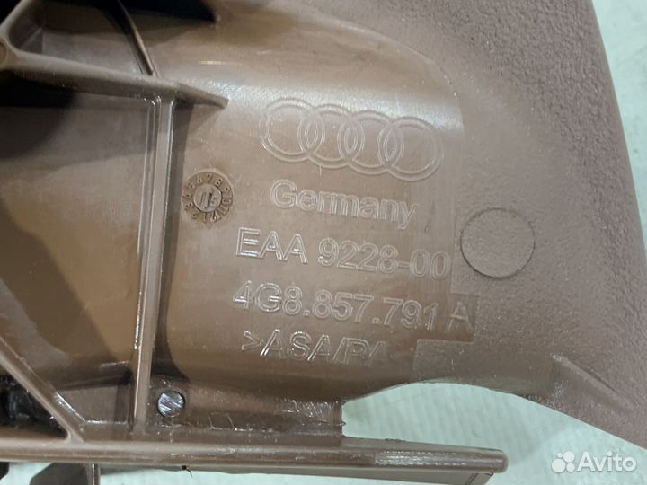 Направляющая ремня безопасности Audi A7 4G