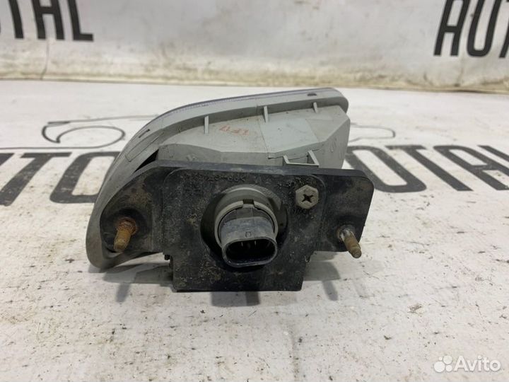 Фара противотуманная передняя правая Chevrolet