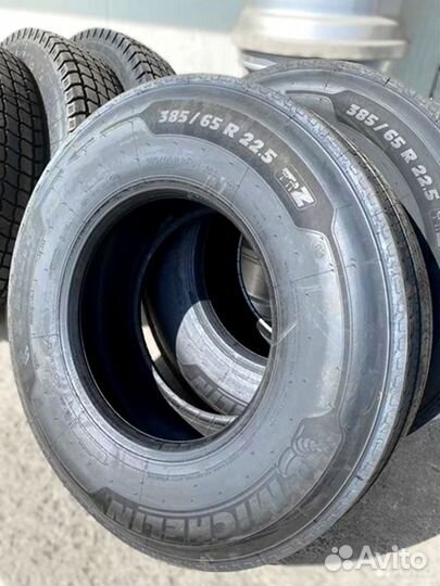 Michelin X multi Z 385/187