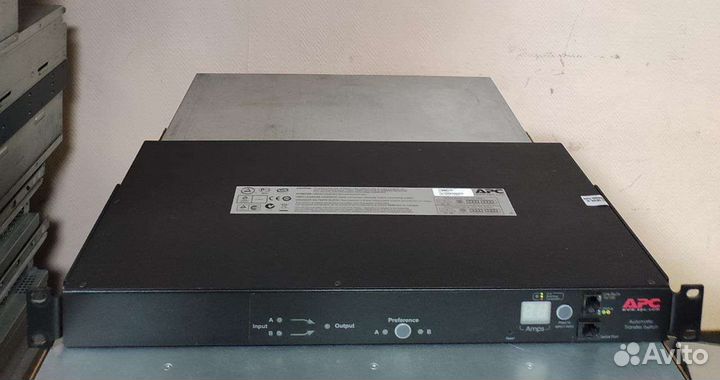 Распределитель питания APC AP7723