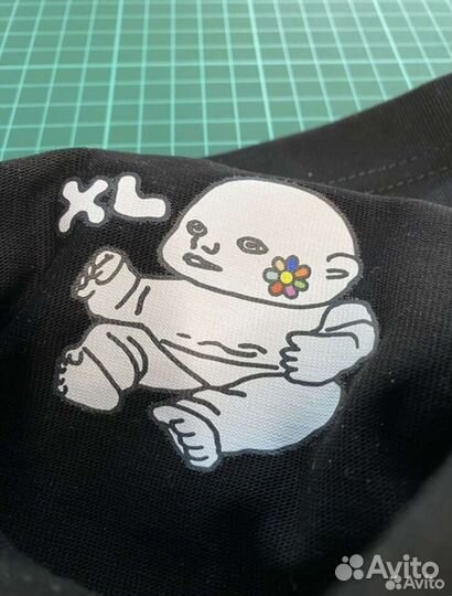 Футболка mladenec