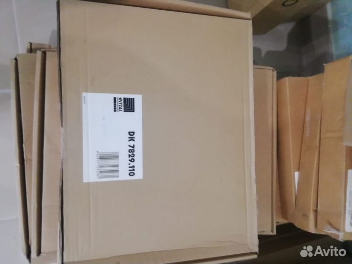 Блок Rittal DK 7829.110 в сетевой шкаф Rittal