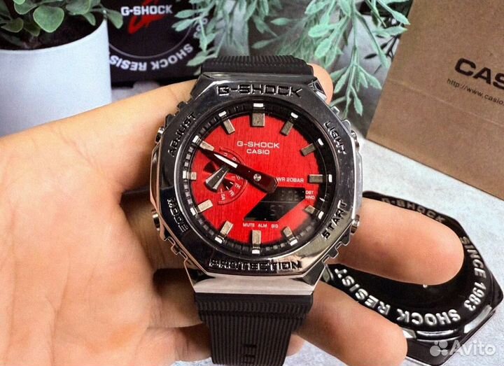 Часы Casio G-Shock GM-2100