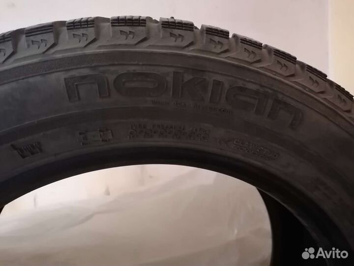Nokian Tyres Hakkapeliitta 5 215/60 R17
