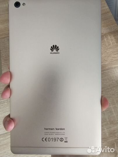 Планшет Huawei mediapad M2-801L