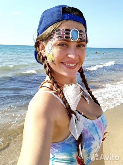 Грим реалистичный, бутафория к образу