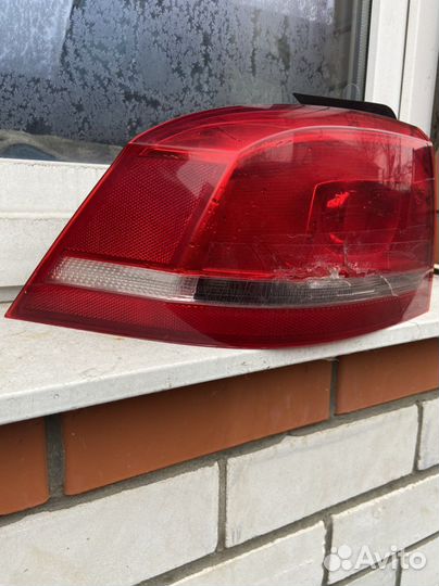 Фонарь Фольксваген пассат б7