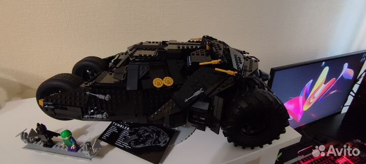 Конструктор lego Бэтмобиль «Тумблер» 76240