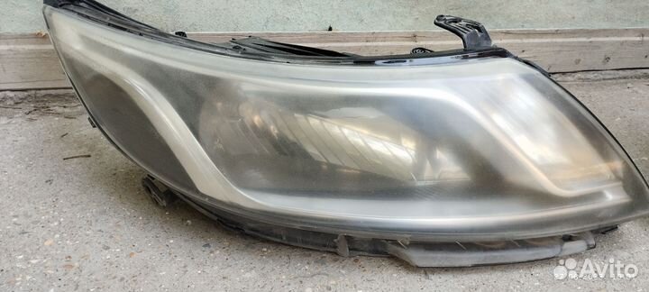 Фары на KIA RIO 3