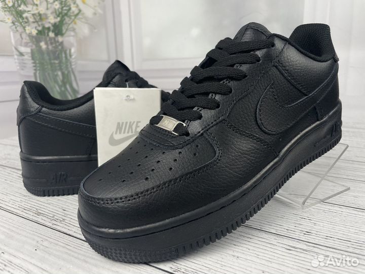 Кроссовки Nike Air Force 1