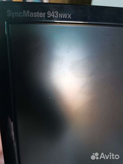 Монитор Samsung