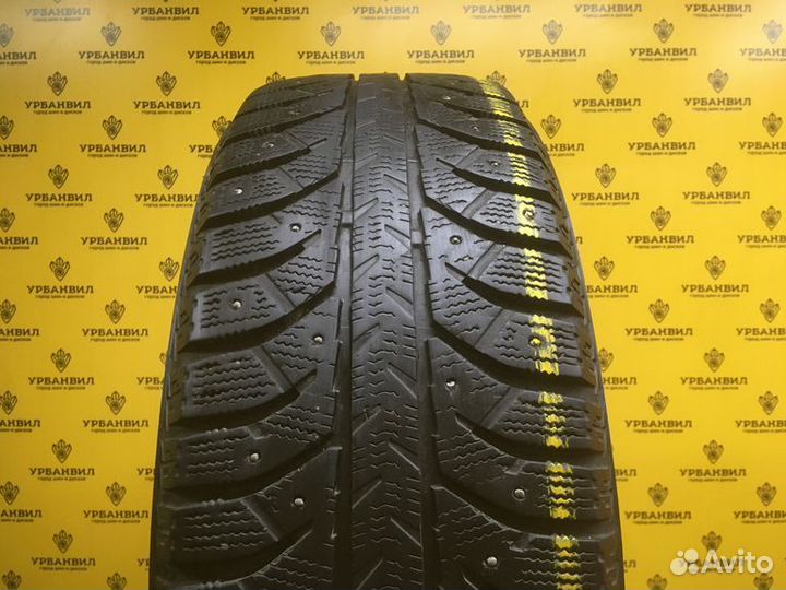 Bridgestone Ice Cruiser 7000 225/65 R17 106T
