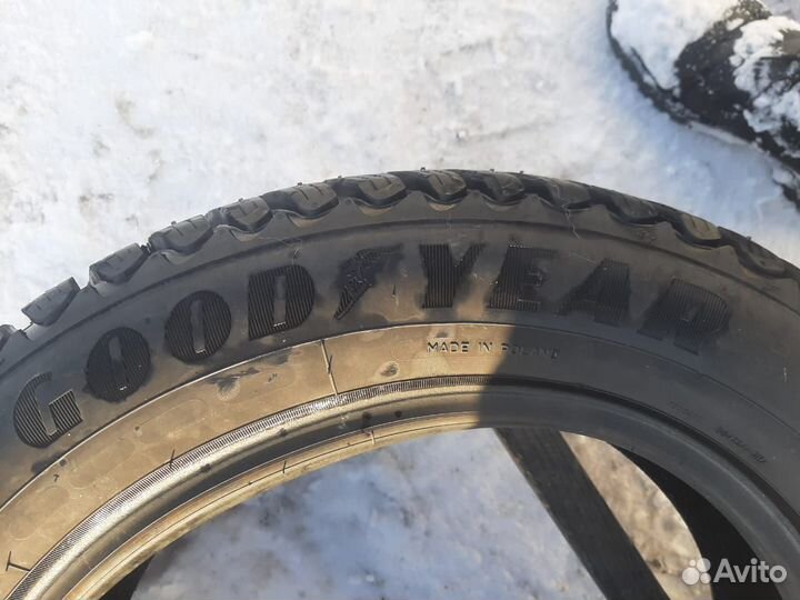 Goodyear Ultragrip Ice Arctic 205/55 R16