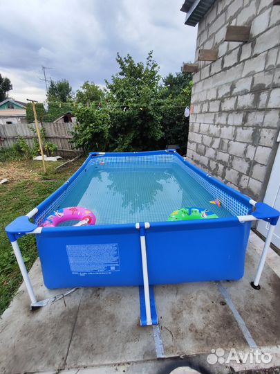 Каркасный бассейн intex