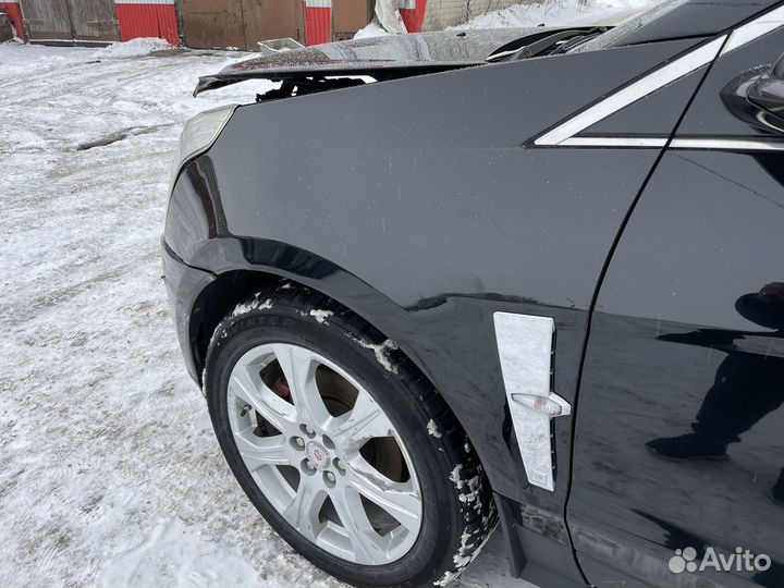 Крыло переднее левое Cadillac SRX 2 2010-2015