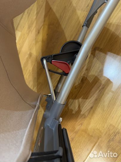 Шезлонг babybjorn