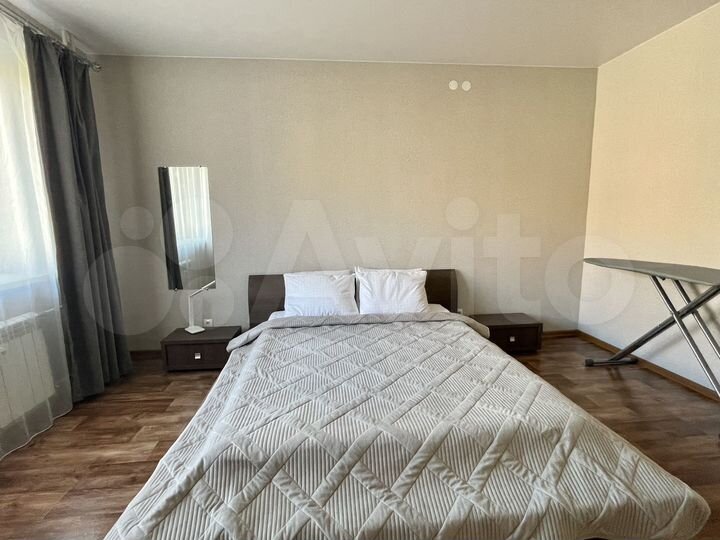 2-к. квартира, 74 м², 4/8 эт.