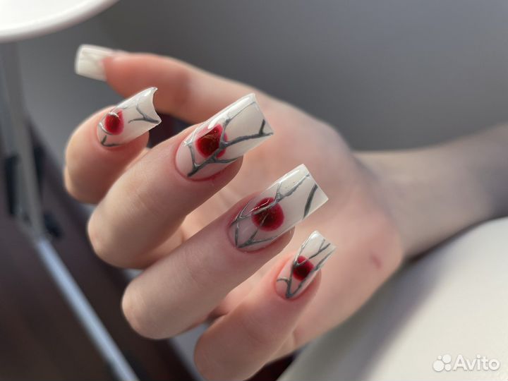 Маникюр, наращивание ногтей, педикюр