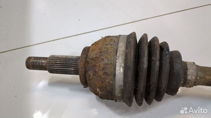 Полуось правая передняя Renault Trafic