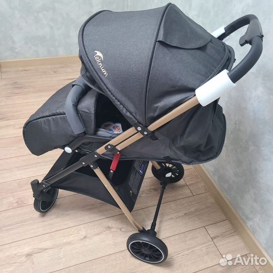 Коляска новая в упаковке