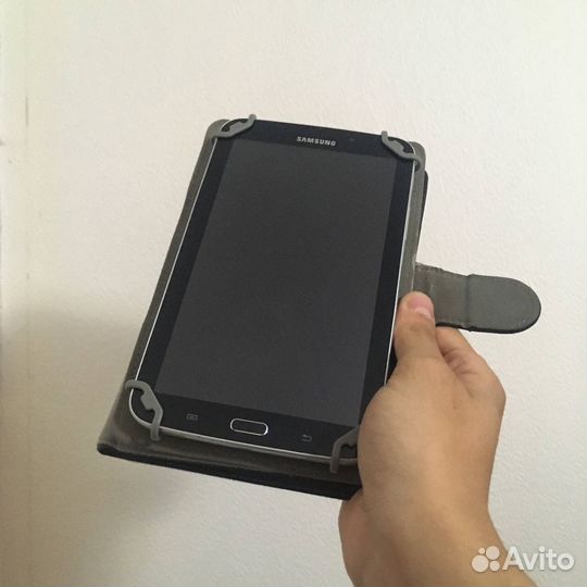 Планшет samsung Galaxy tab 3 7.0