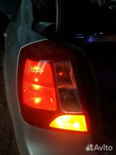 Задний фонарь