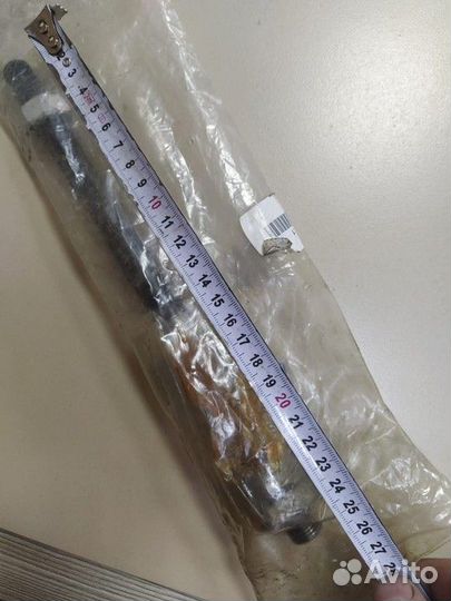 Тяга рулевая Toyota Avensis