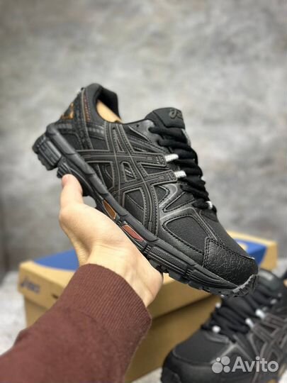 Мужские зимние кроссовки Asics Gel Kahana