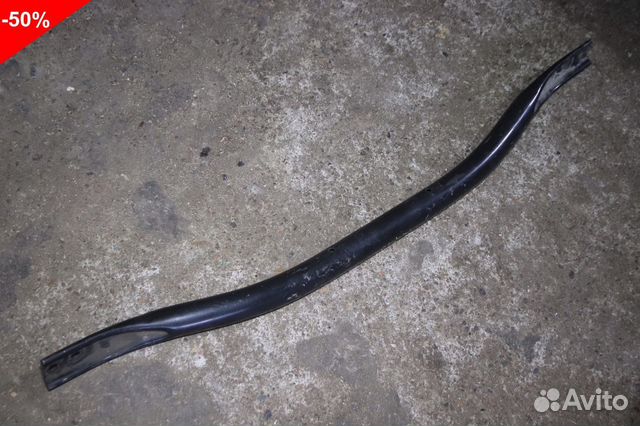 Распорка стоек на Бмв X3 E83