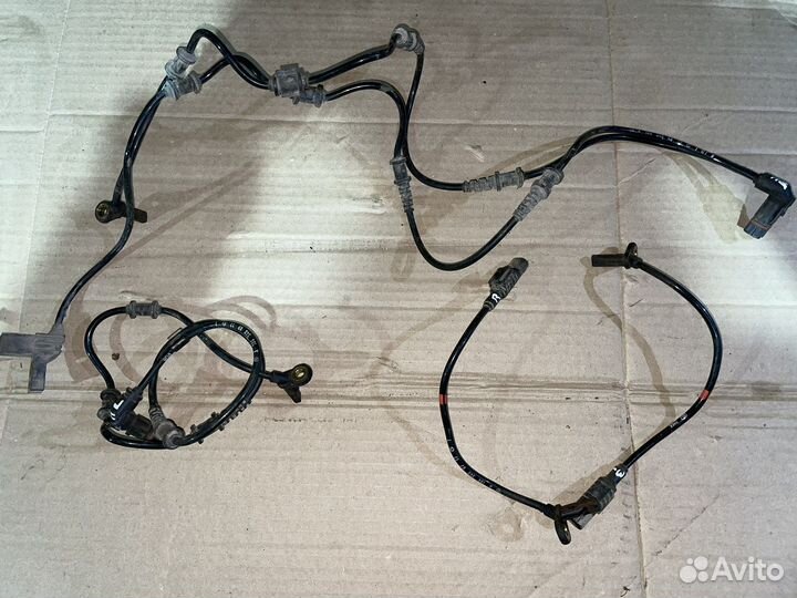 Датчик ABS Mercedes Benz W164