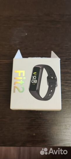 Фитнес браслет samsung galaxy fit 2