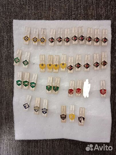 Значки олимпиада 80