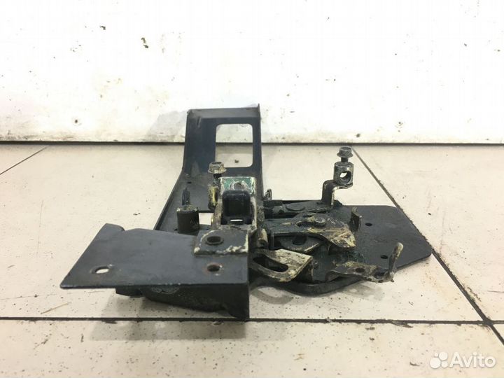 Замок двери сдвижной Форд