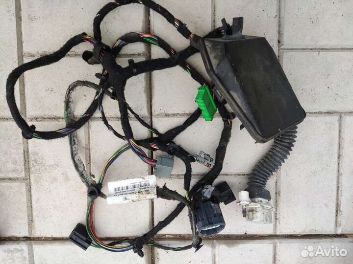 Проводка двери передней Volvo XC90