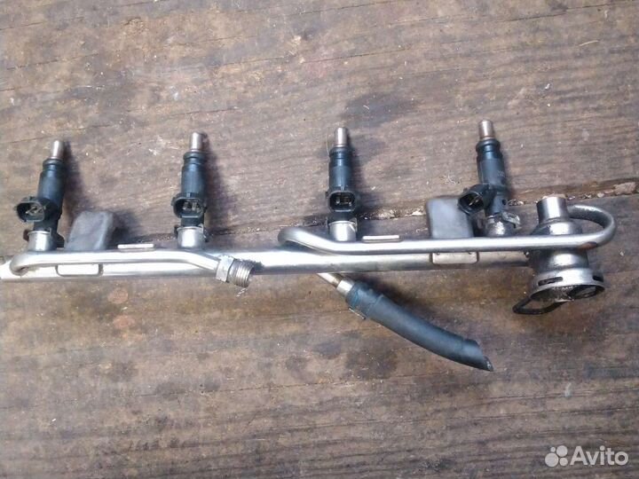 Рампа топливная ALT 2.0 A4 B6/B7, А6 С5/С6