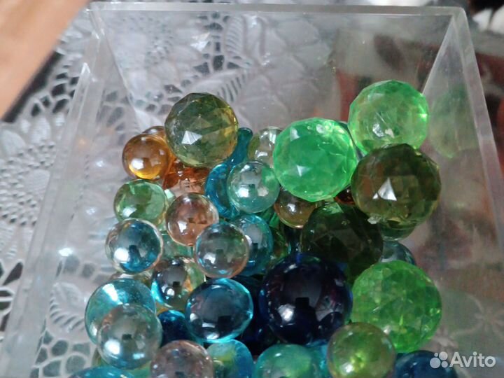 Стеклянные камешки для интерьера
