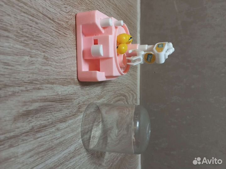 Игрушечный игровой автомат