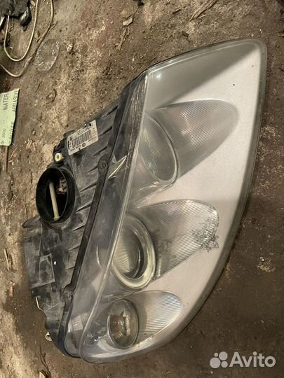 Фара volkswagen touareg 1