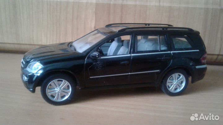 Полицейские машины мира.Деагостини