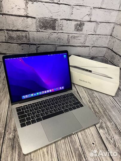 Ноутбук Apple Macbook Pro 13 8gb/256ssd (2880)