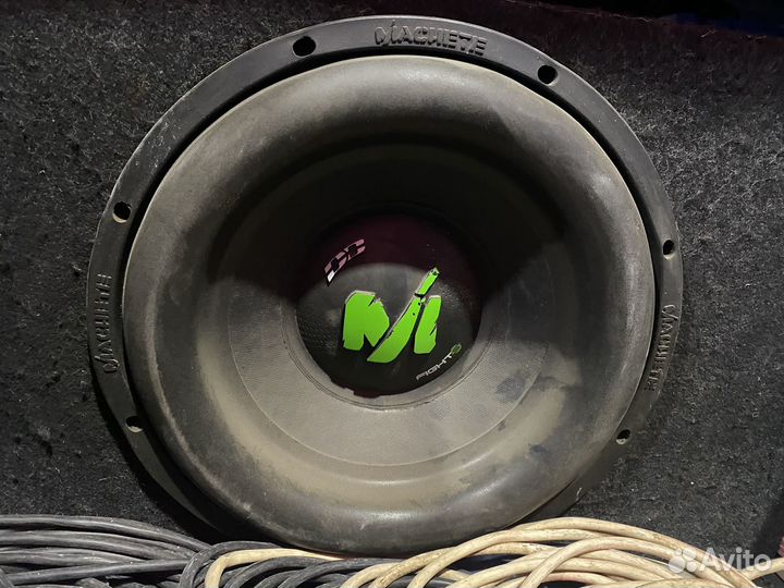 Сабвуфер machete 12